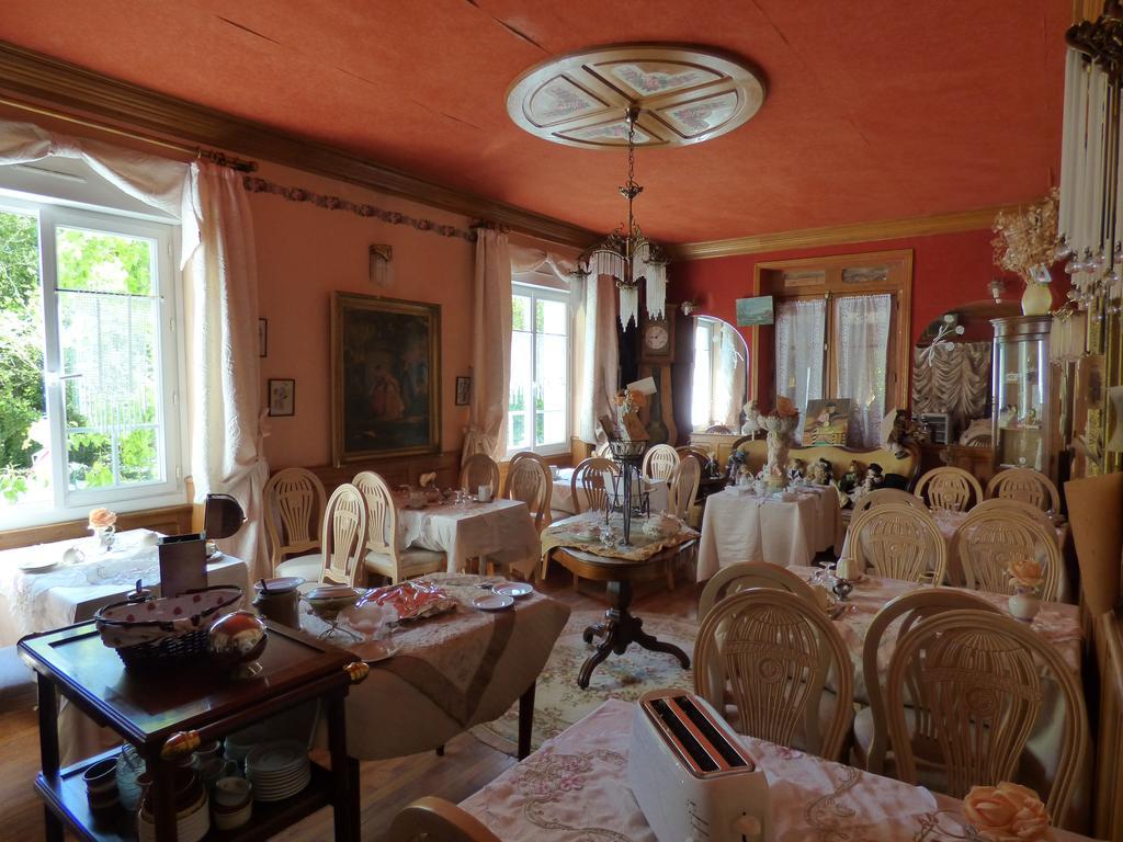 לינה וארוחת בוקר Royères-Saint-Léonard Beau Site Guimauve Et Vieilles Dentelles מראה חיצוני תמונה